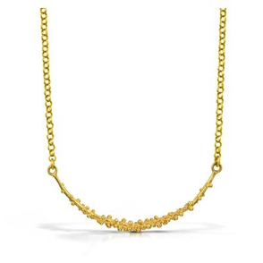 Pebble Crescent Necklace
22K gold vermeil